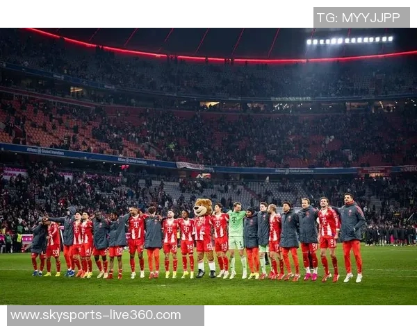 德甲精彩对决那不勒斯大胜AC米兰神奇扑救引发全场欢呼 德甲精彩对决那不勒斯大胜AC米兰神奇扑救引发全场欢呼