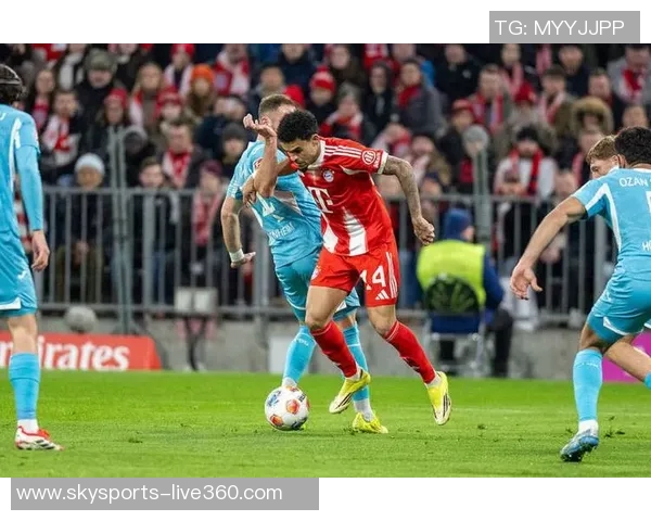 中超联赛精彩对决利物浦大胜拜仁乌龙球引发全场狂欢