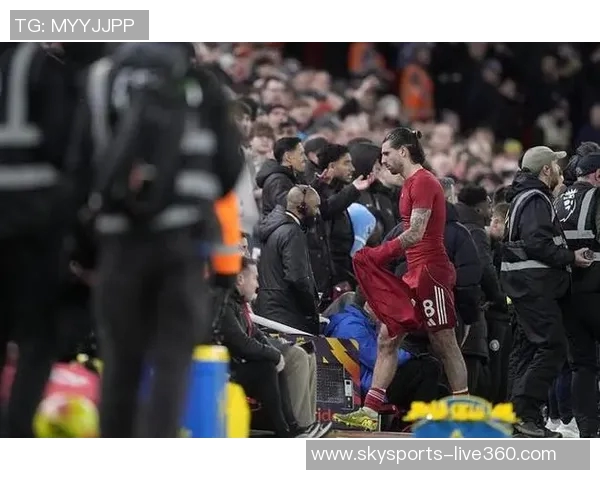 足总杯惊现大逆转利物浦6-2战胜莱比锡引发争议判罚热议 足总杯惊现大逆转利物浦6-2战胜莱比锡引发争议判罚热议