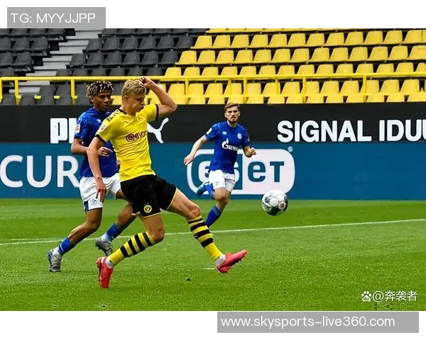 德甲激战曼城险胜多特蒙德点球争议引发全场热议